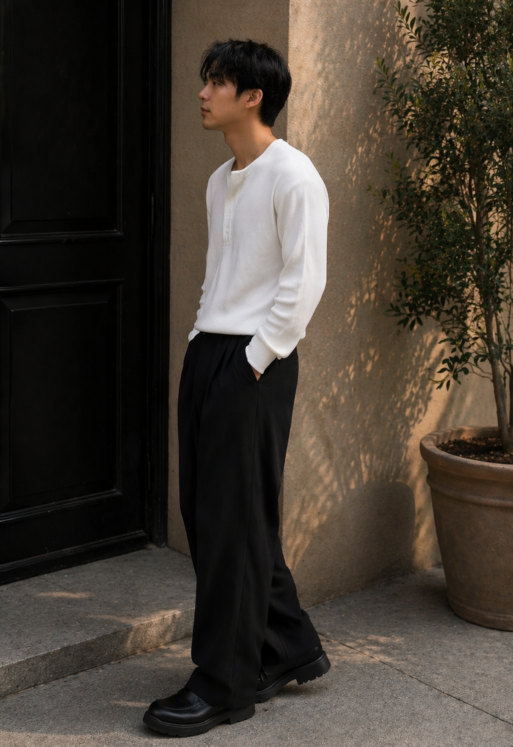 SKMRA Relaxed Henley Tee – Ivory